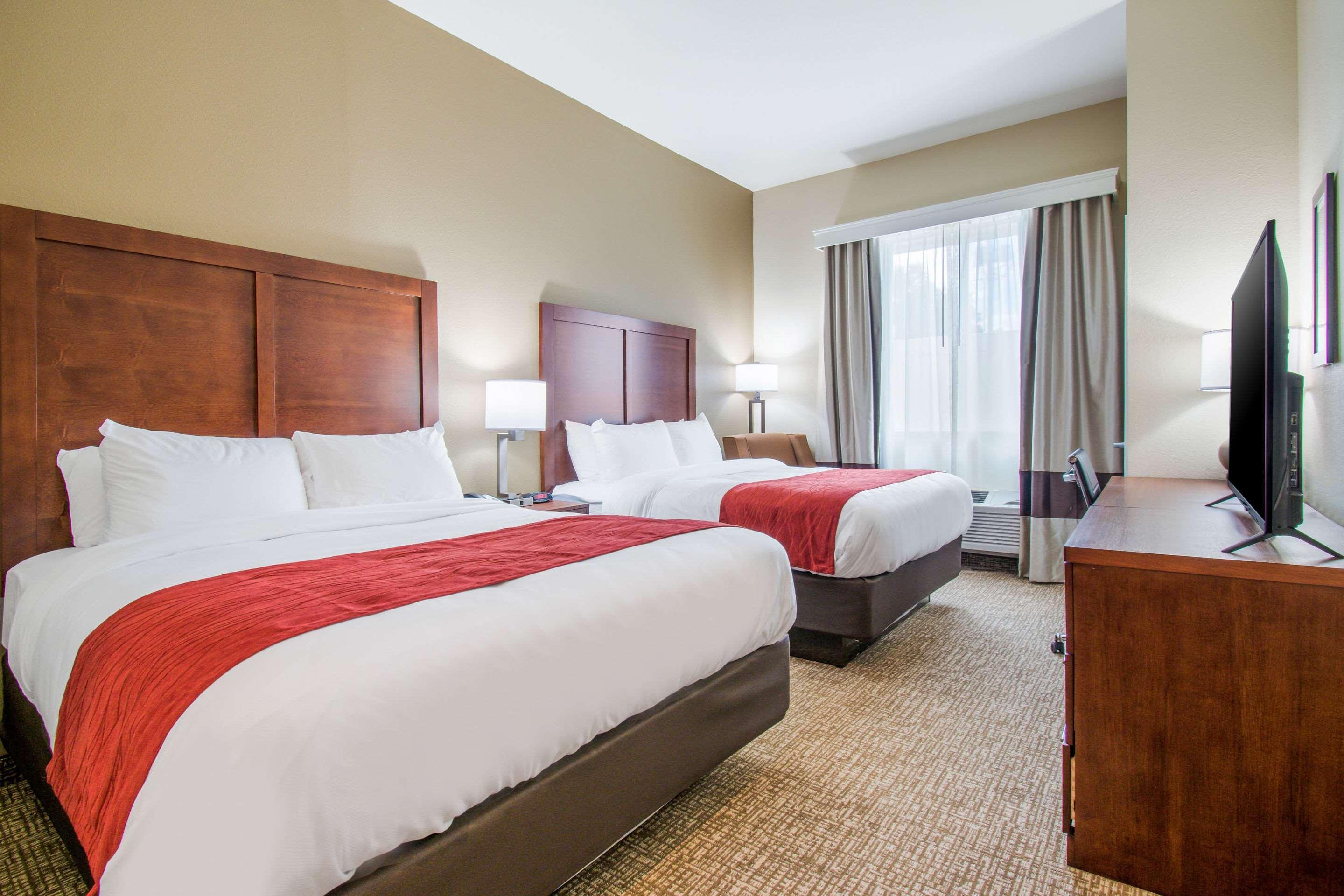 Comfort Inn & Suites Harrisburg - Hershey West Екстериор снимка